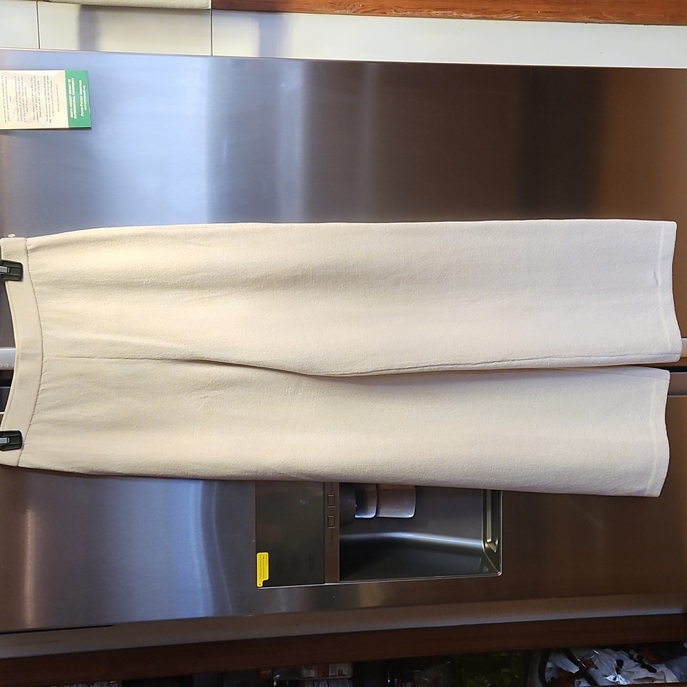St. John Collection Cream Knit Garment Pants